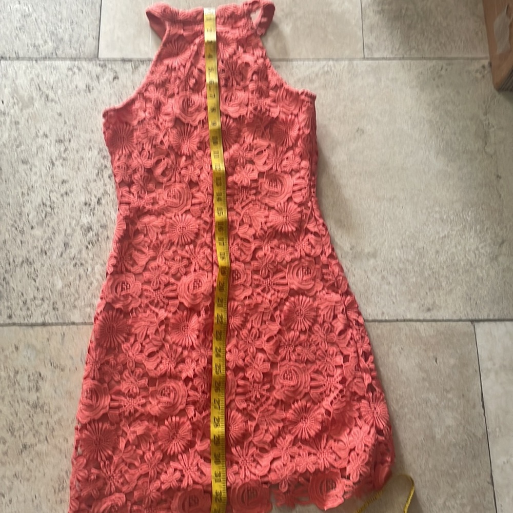 Lulus love poem dress in coral . Size small - Picture 9 of 10